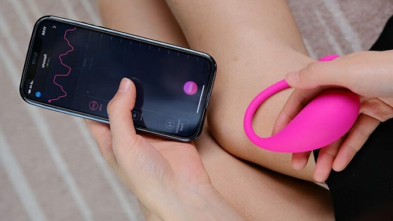 Byt App-styret vibrator med en ven og del/giv orgasmer!