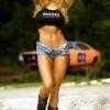 girls in daisy dukes 019