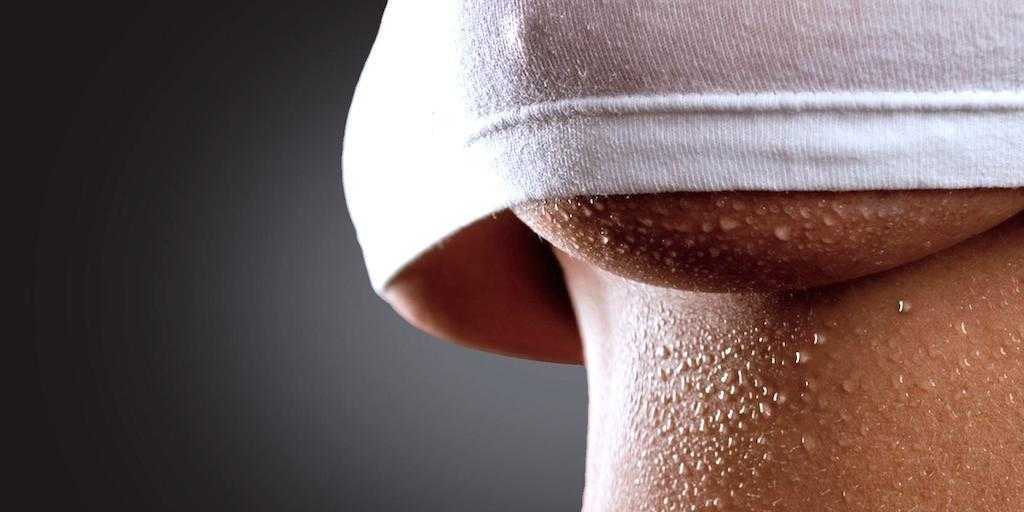 Spot på underboobs, sideboobs og kavalergang